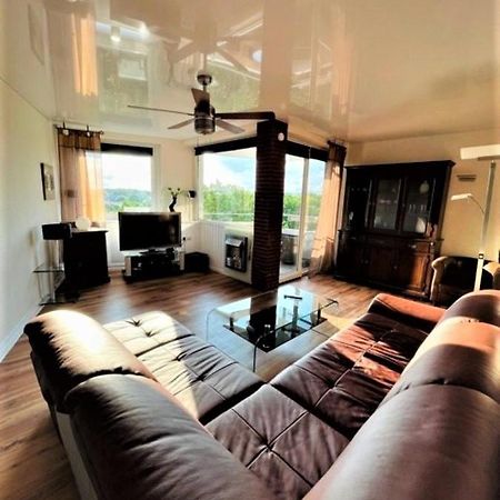 Luxurious Apartment With A Wonderful Panoramic View Вольфсбург Экстерьер фото